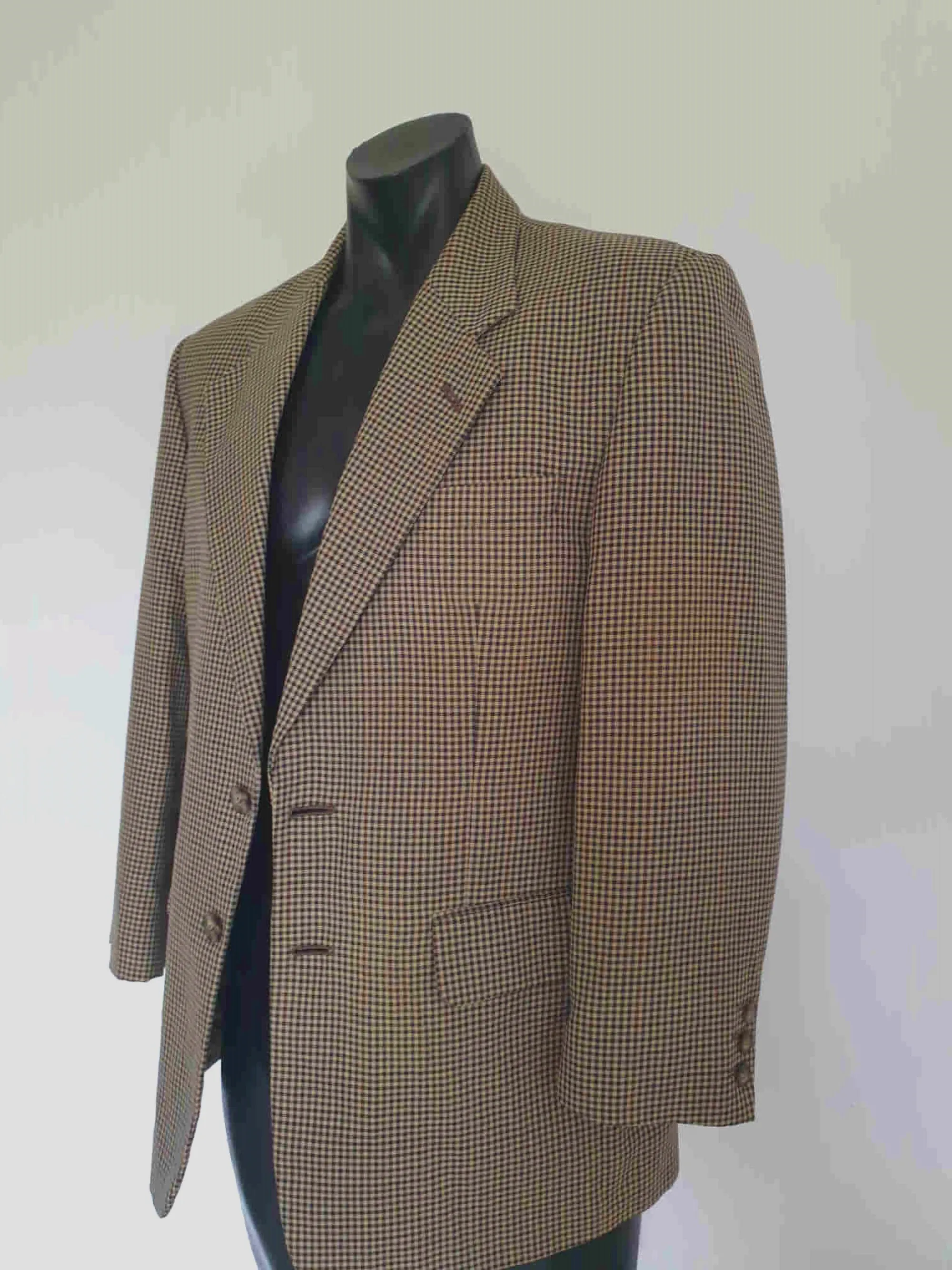 Beige Houndstooth Sports Jacket by Fletcher Jones - L