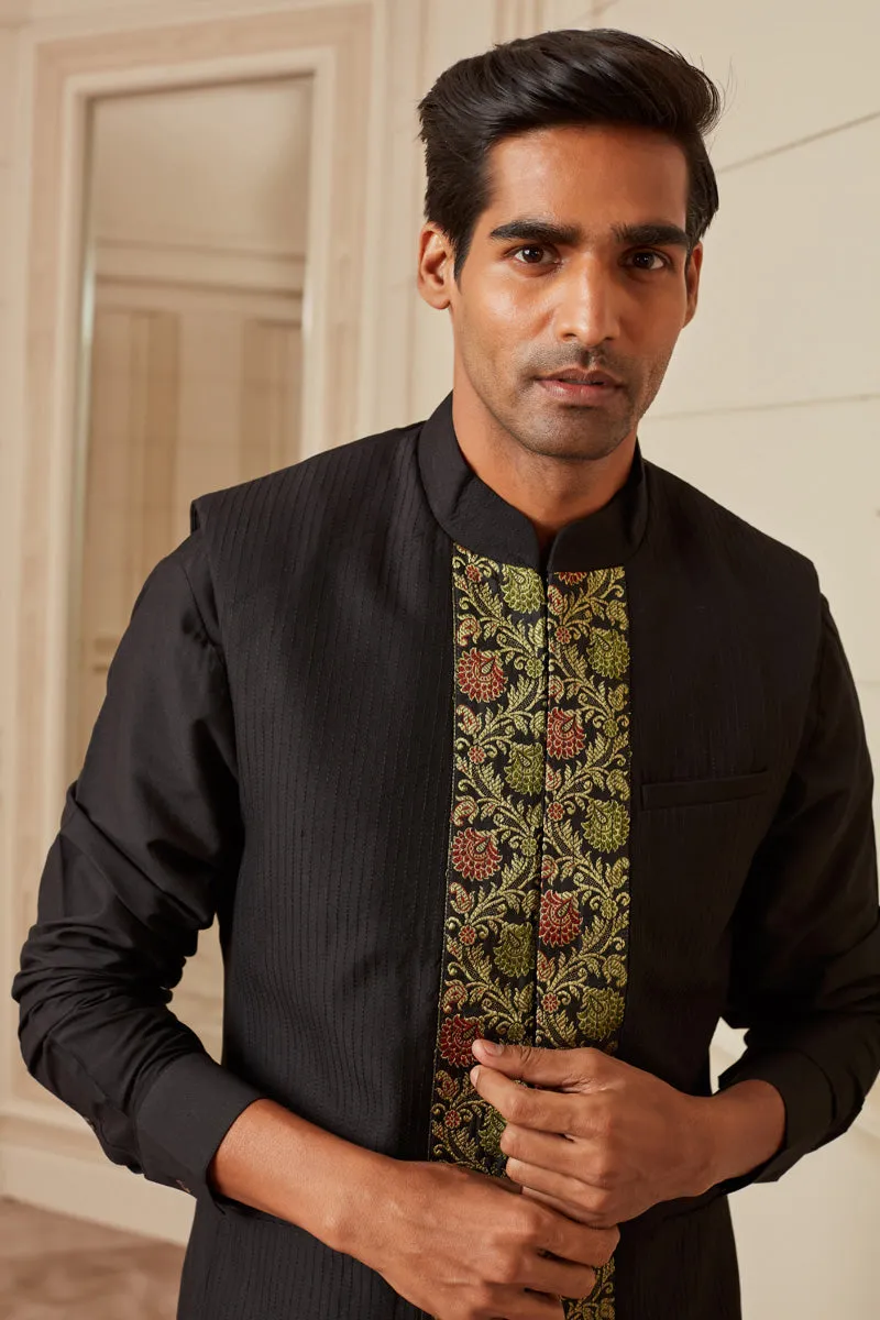 Black Contrast Kurta Bundi Set