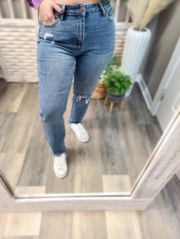 Ivy Mid Rise Jeans