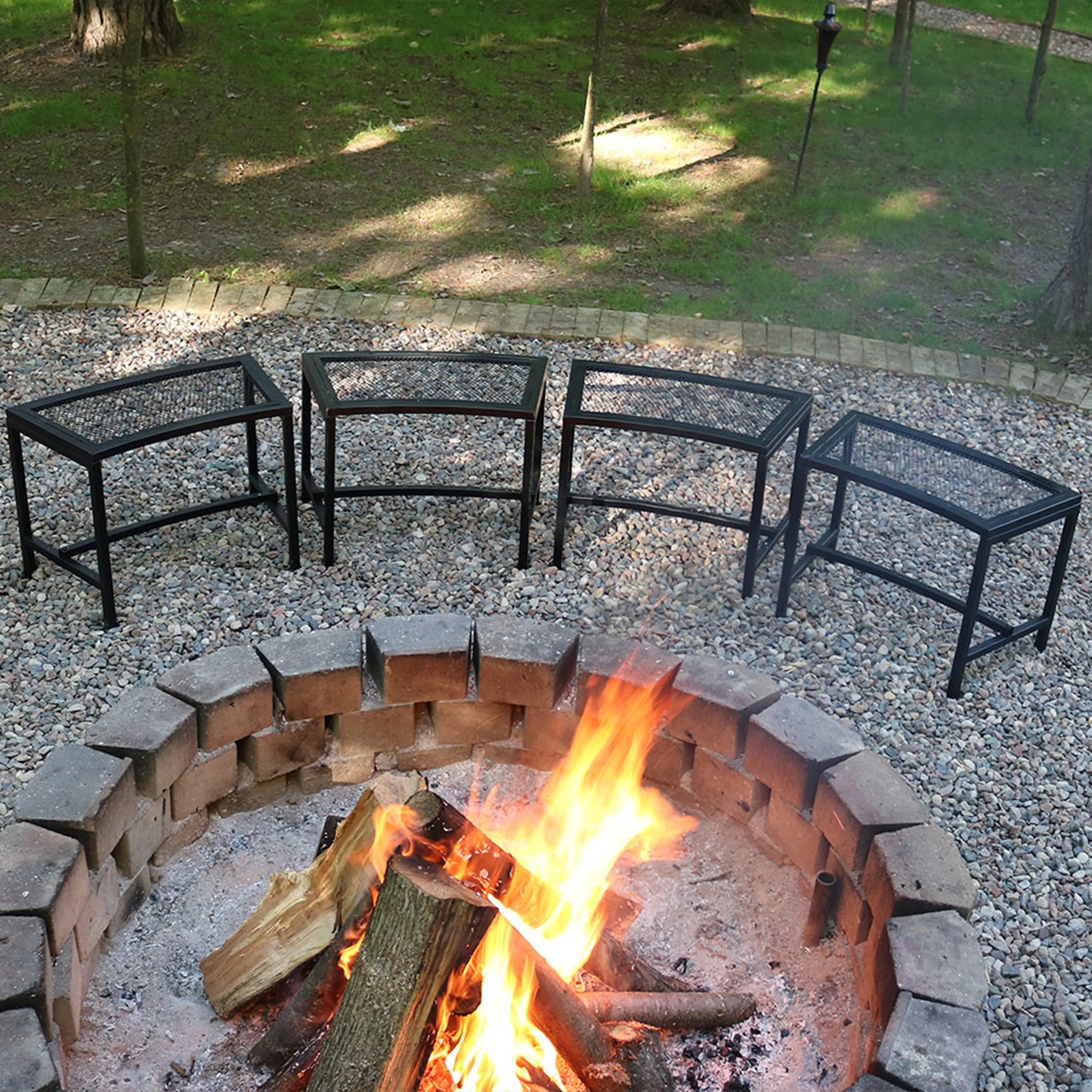 Sunnydaze Black Mesh Patio Curved Fire Pit Bench